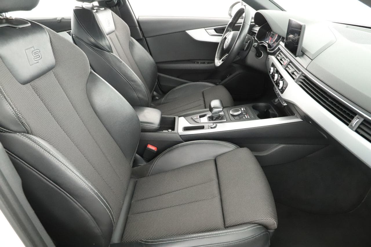 2016 Audi A4 - 17