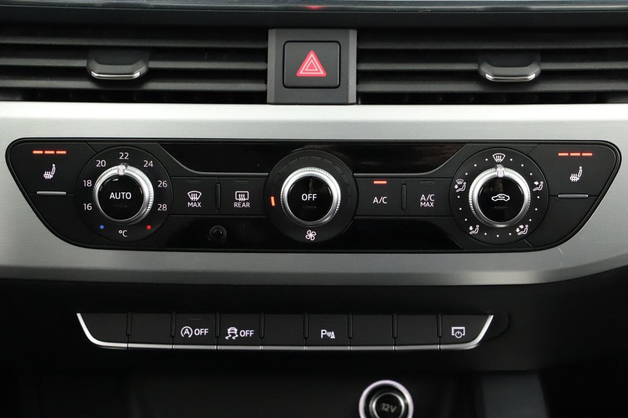 2016 Audi A4 - 35