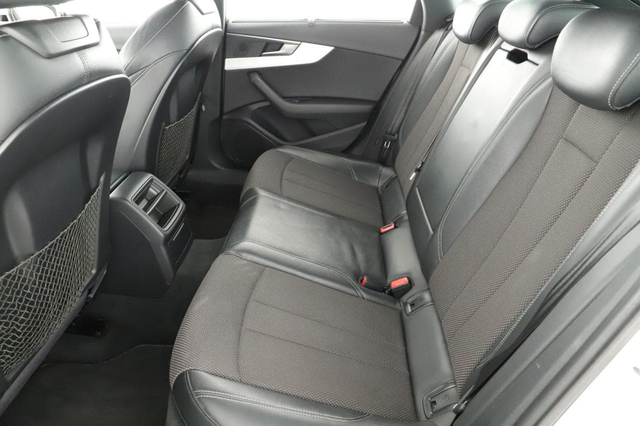 2016 Audi A4 - 21