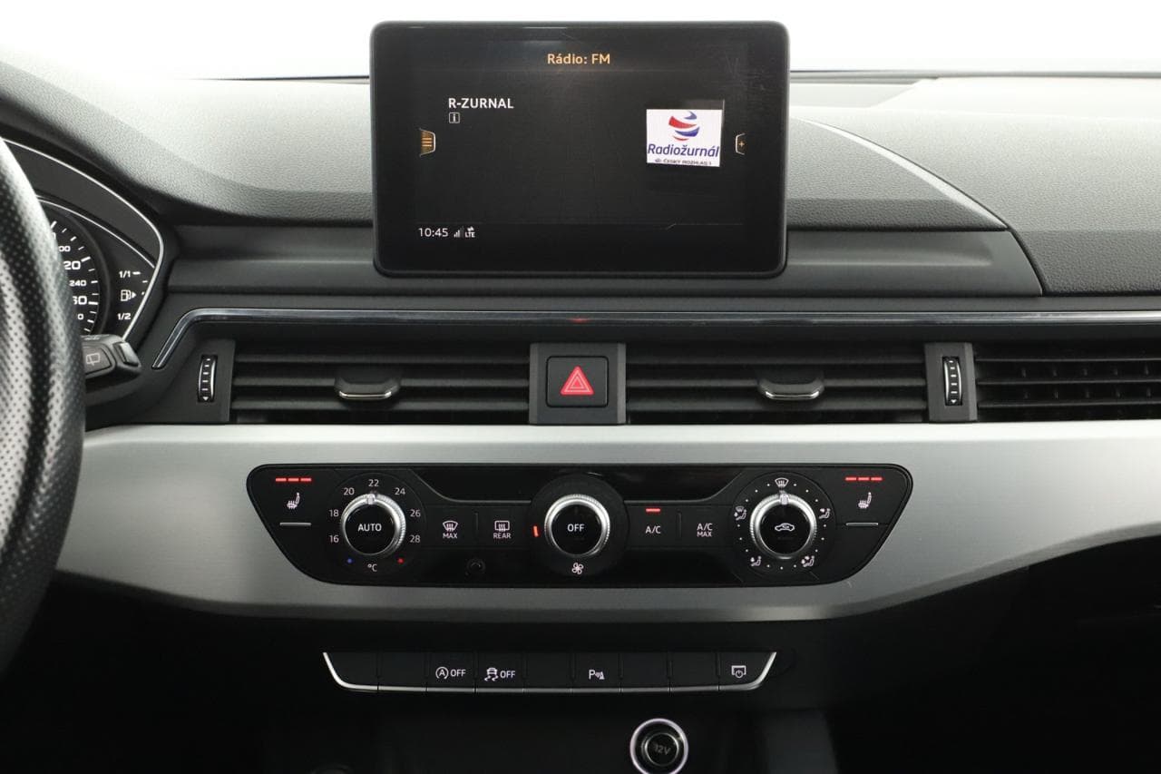 2016 Audi A4 - 31
