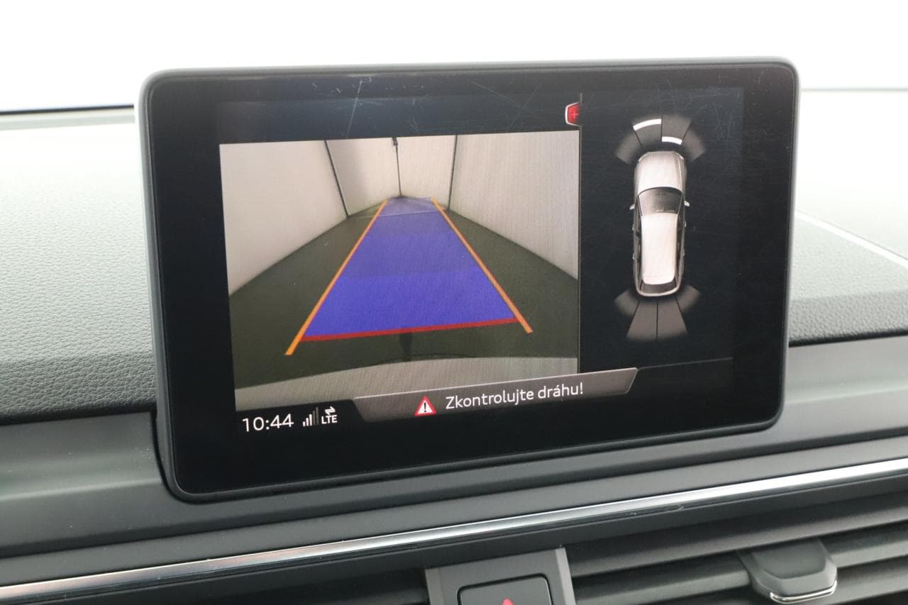 2016 Audi A4 - 29