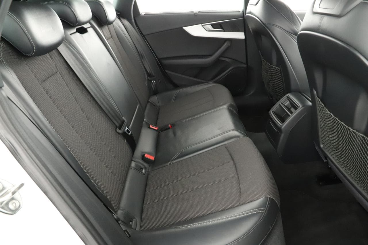 2016 Audi A4 - 19