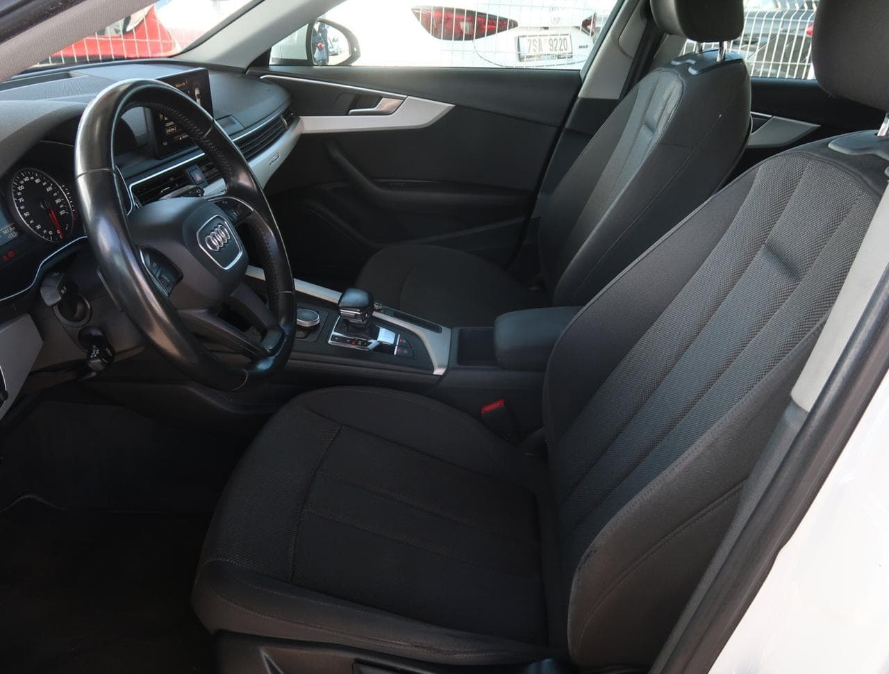 2016 Audi A4 - 31