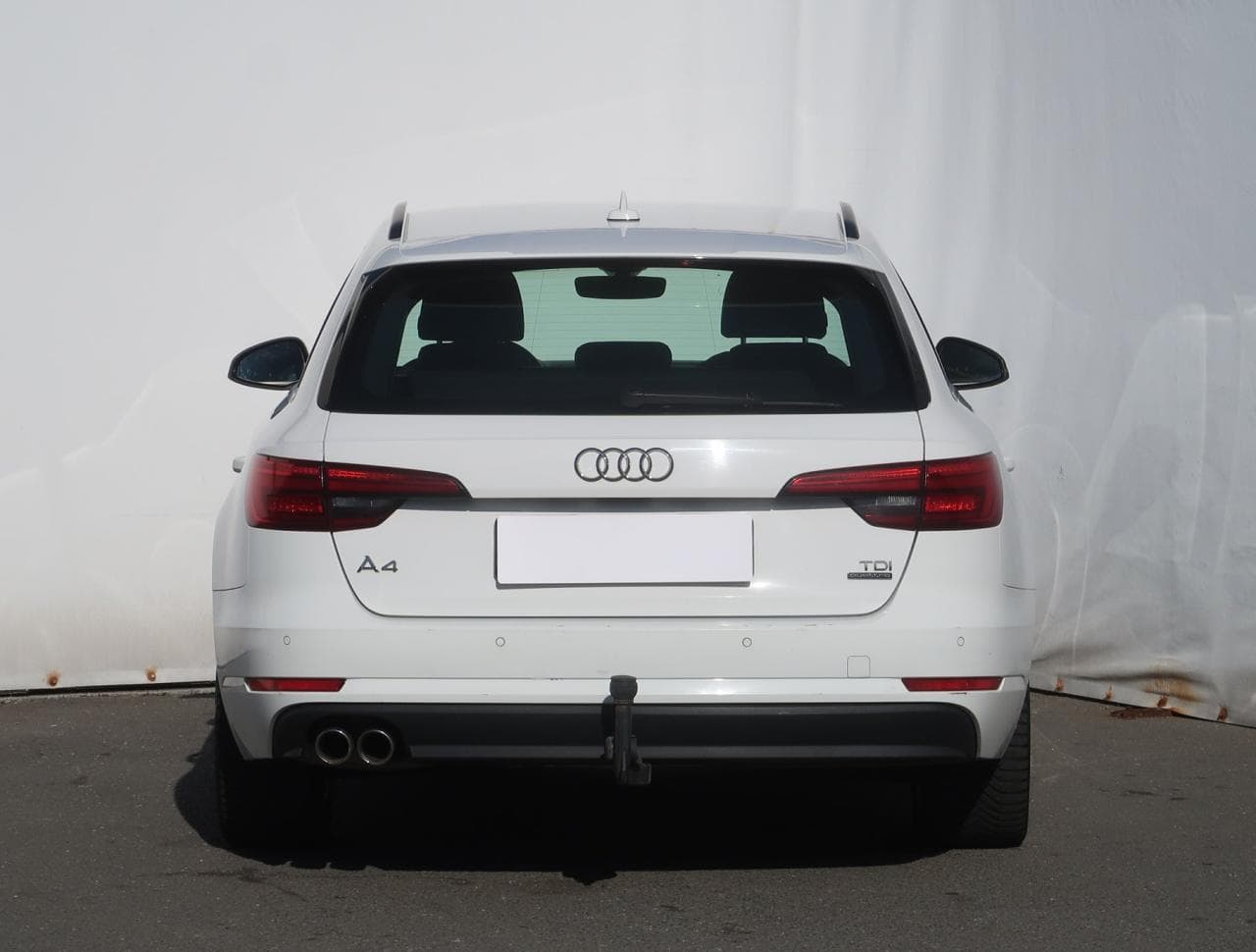 2016 Audi A4 - 11