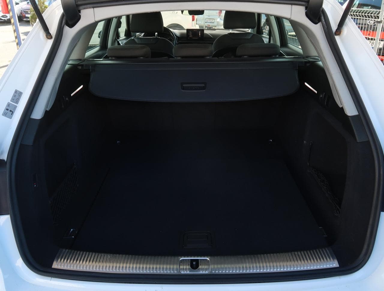 2016 Audi A4 - 39