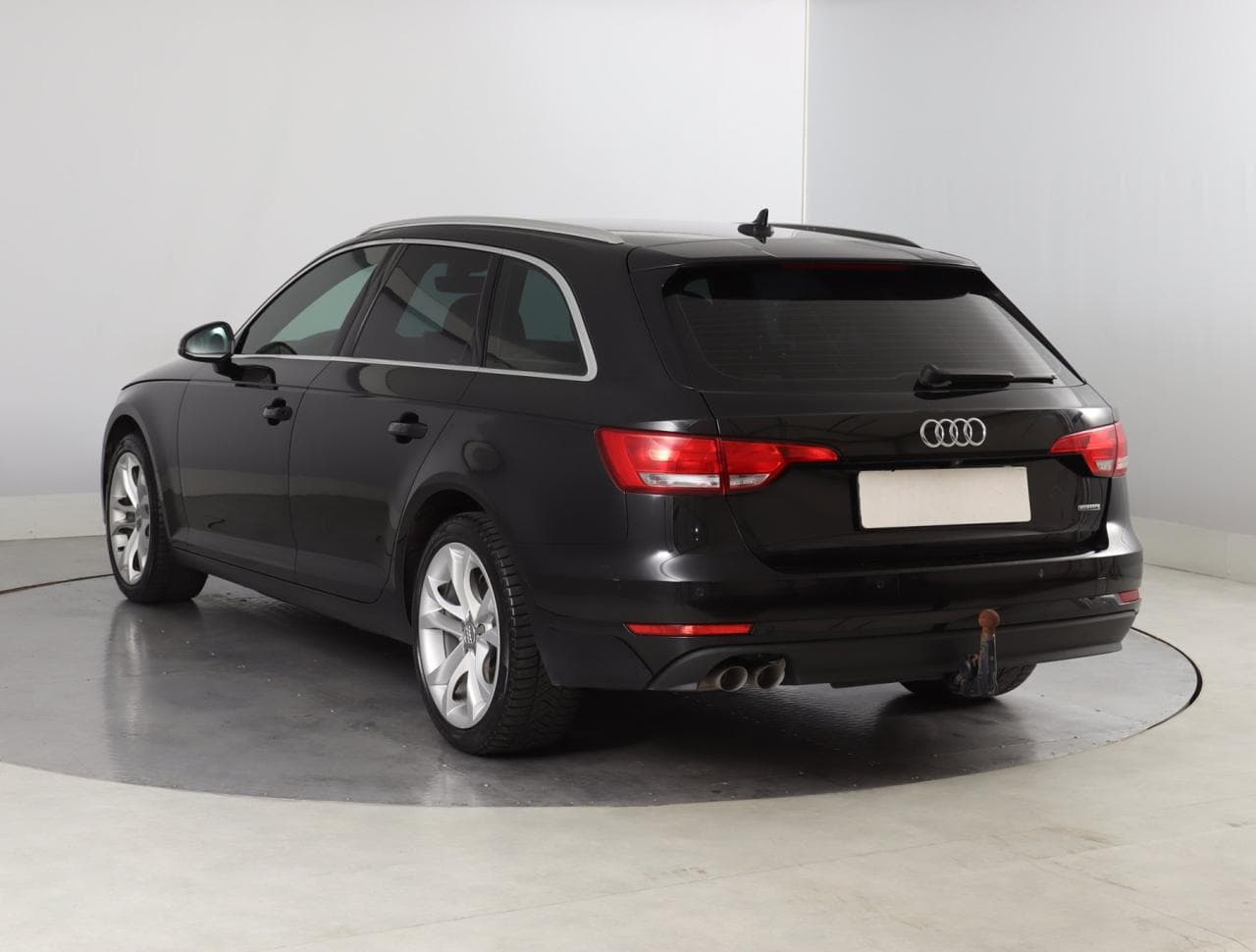 2016 Audi A4 - 8