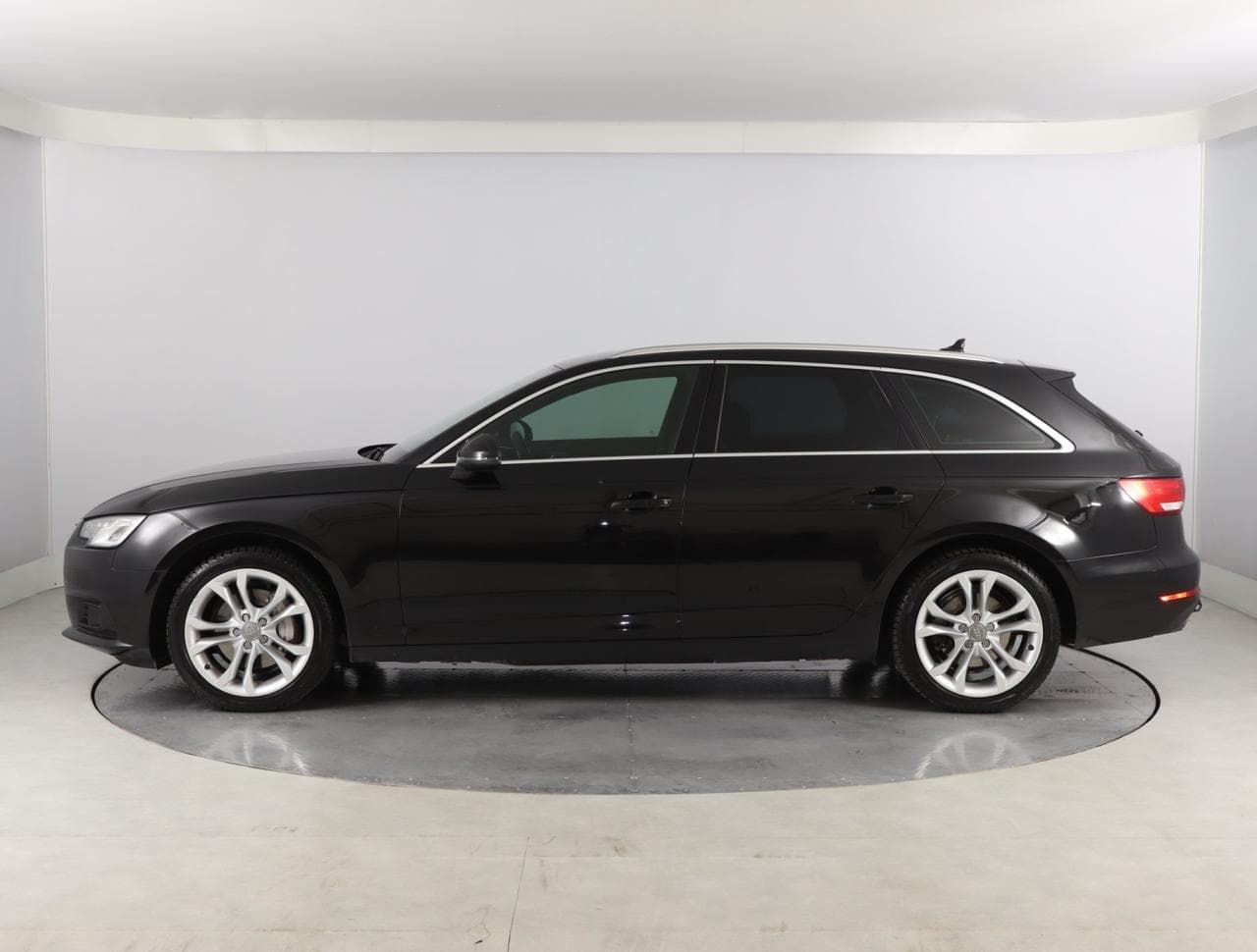 2016 Audi A4 - 6