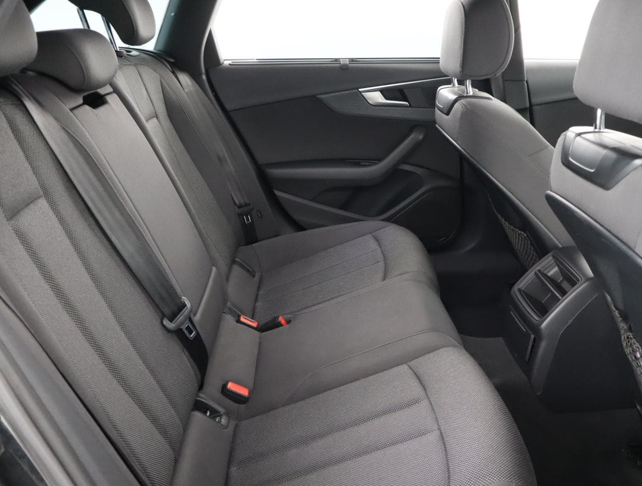 2016 Audi A4 - 24