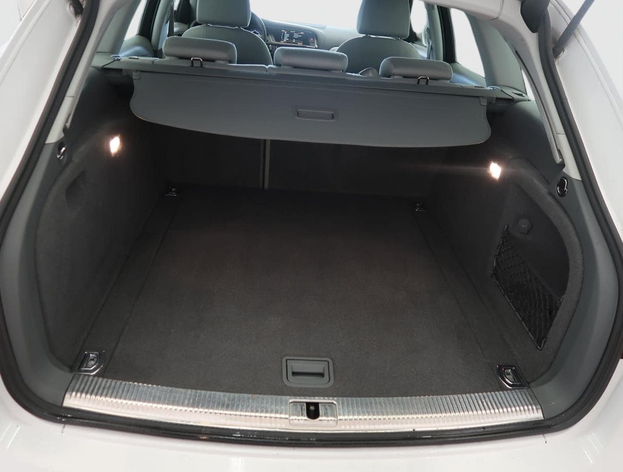 2015 Audi A4 - 20