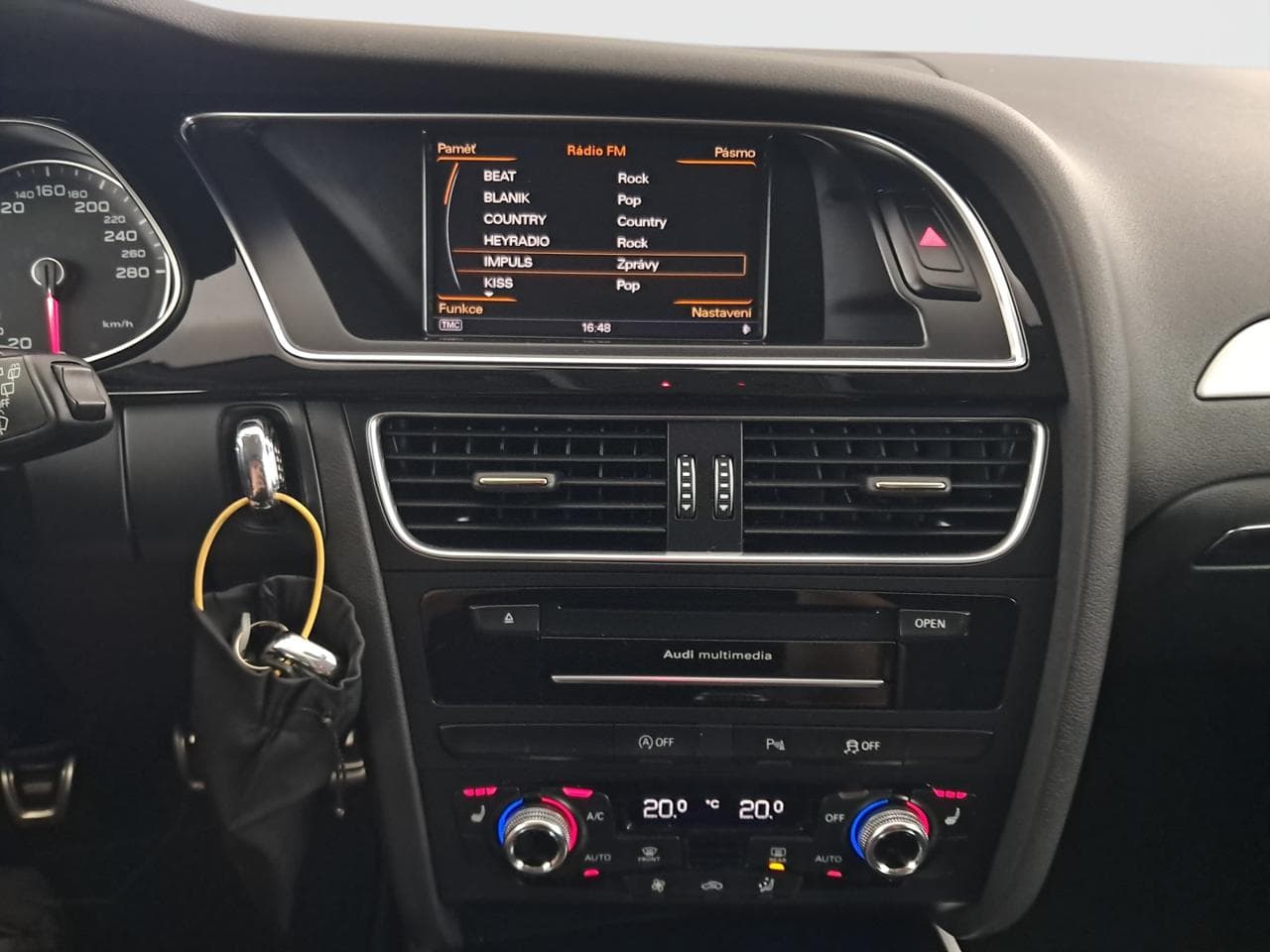 2016 Audi A4 - 29