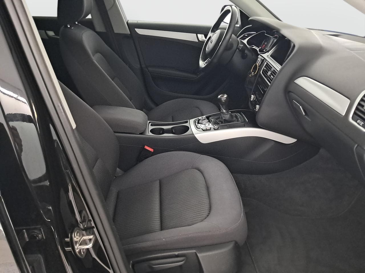 2016 Audi A4 - 17