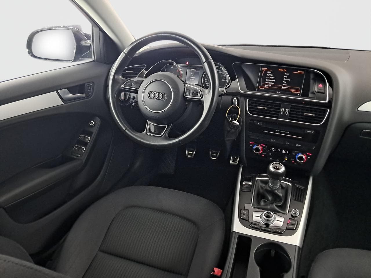 2016 Audi A4 - 14