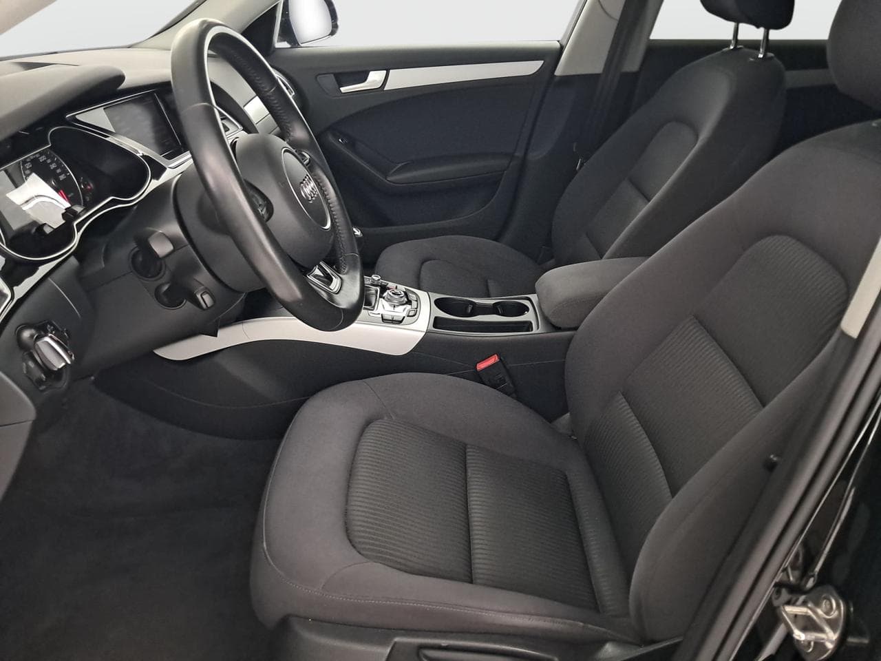 2016 Audi A4 - 25