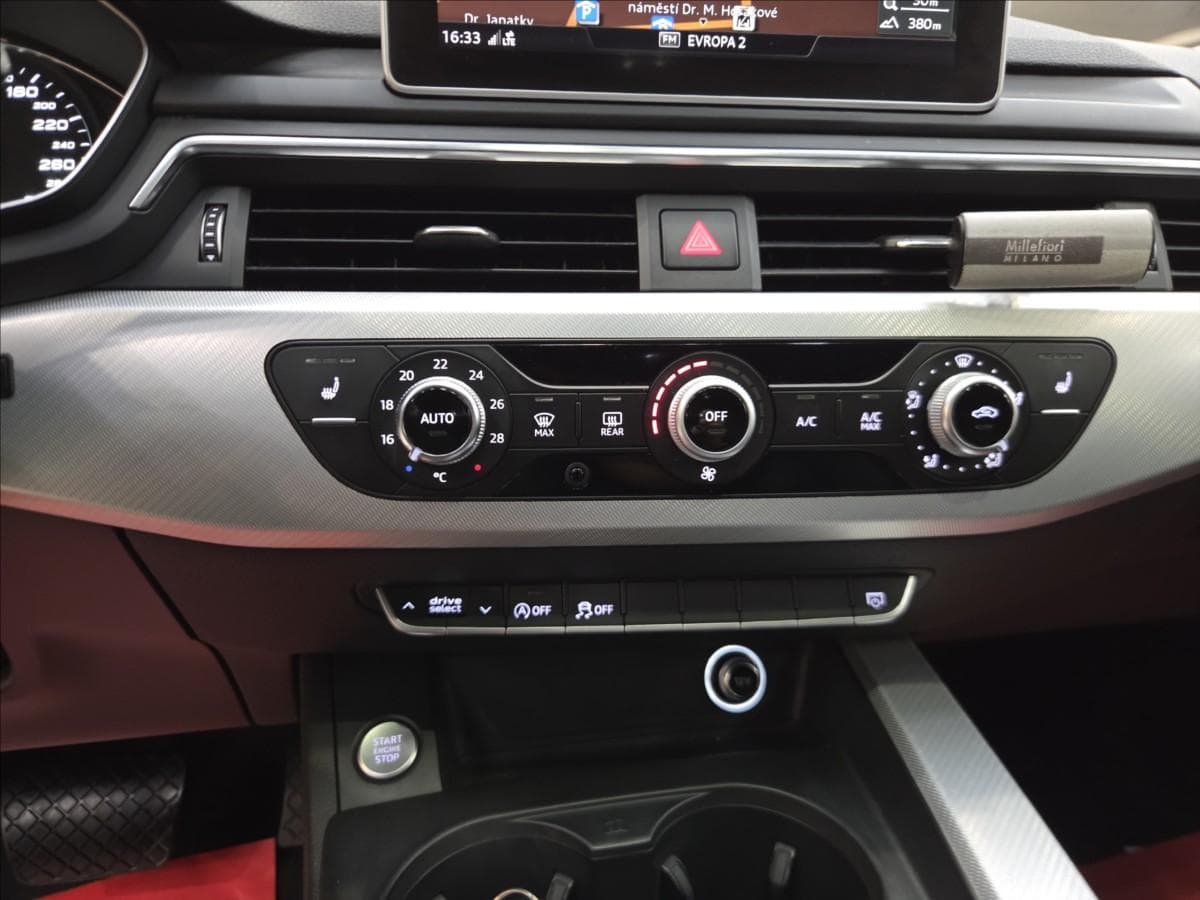 2016 Audi A4 - 8