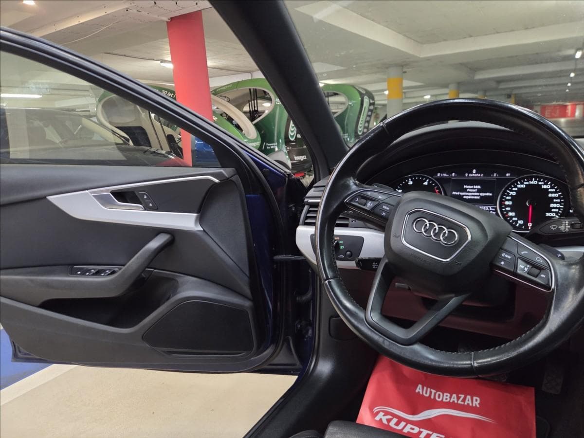 2016 Audi A4 - 10