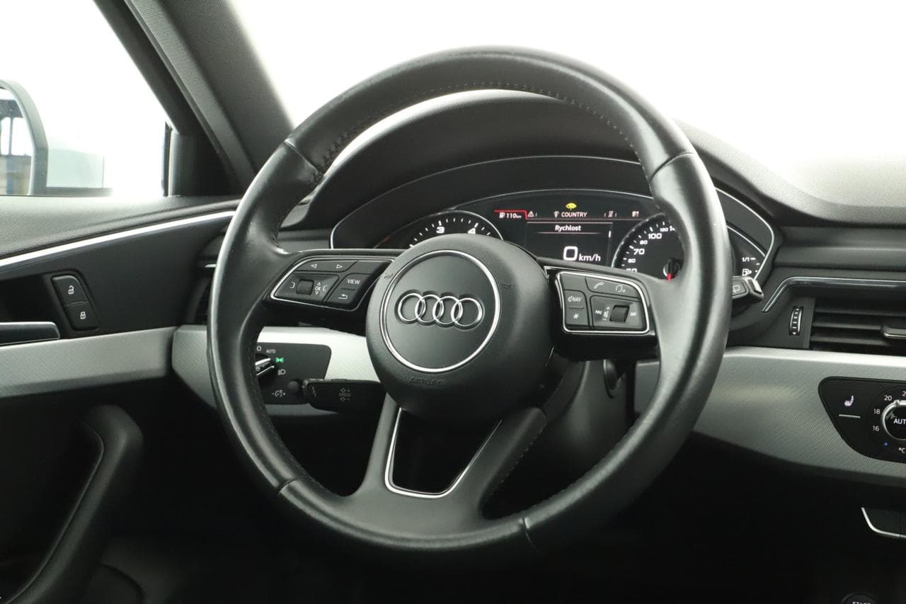 2017 Audi A4 - 14