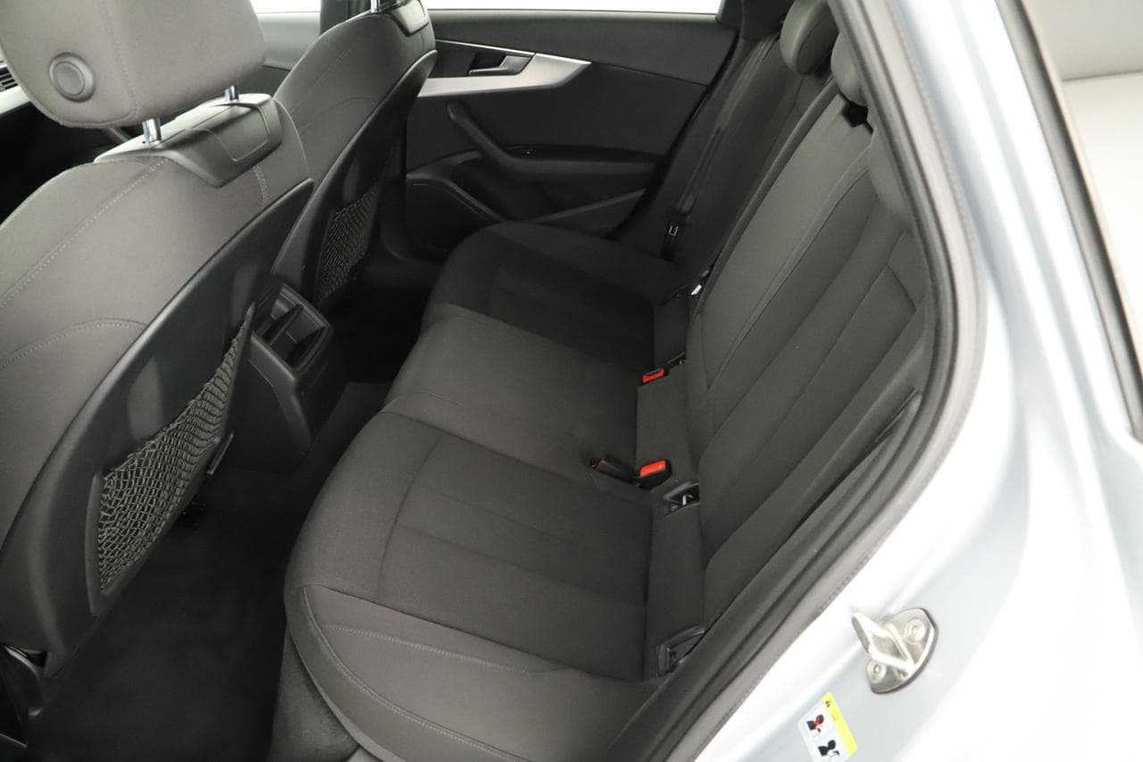 2017 Audi A4 - 12