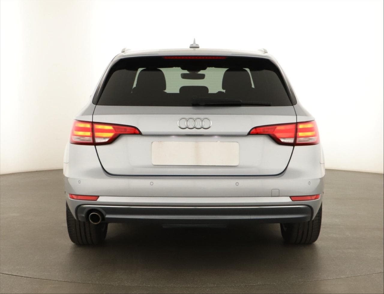 2017 Audi A4 - 6