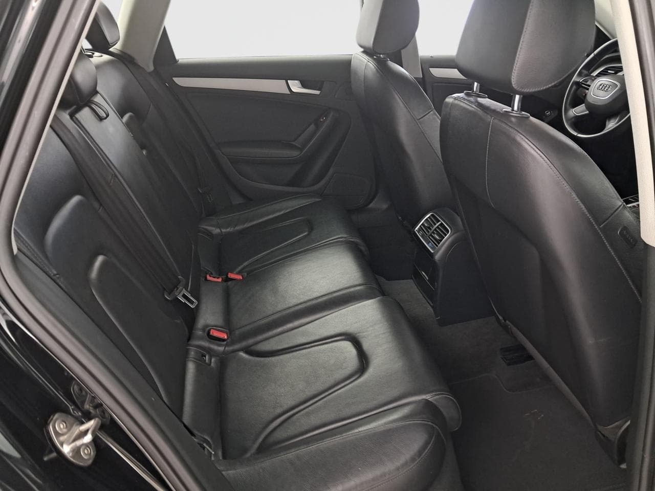 2014 Audi A4 - 13