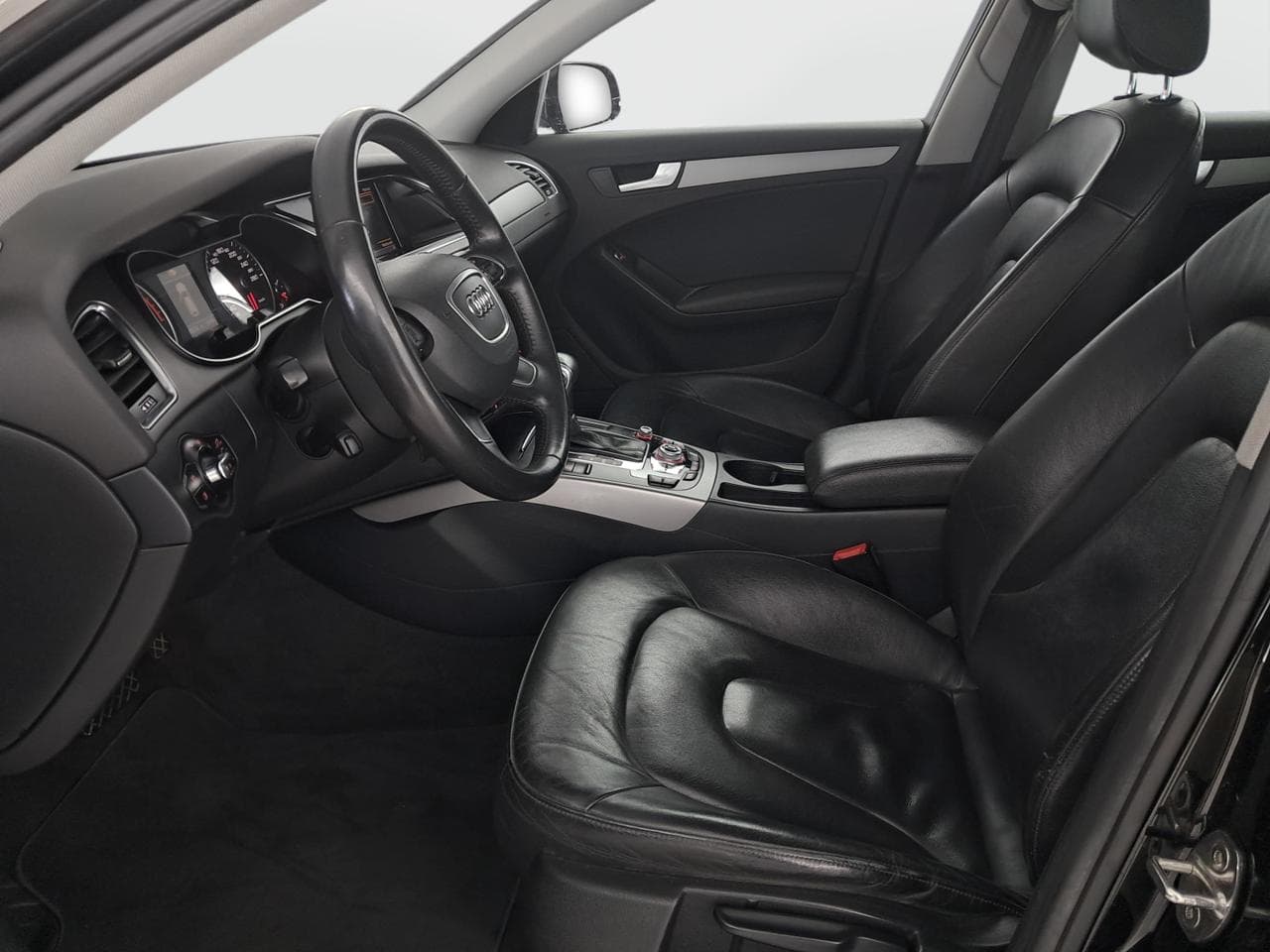 2014 Audi A4 - 16