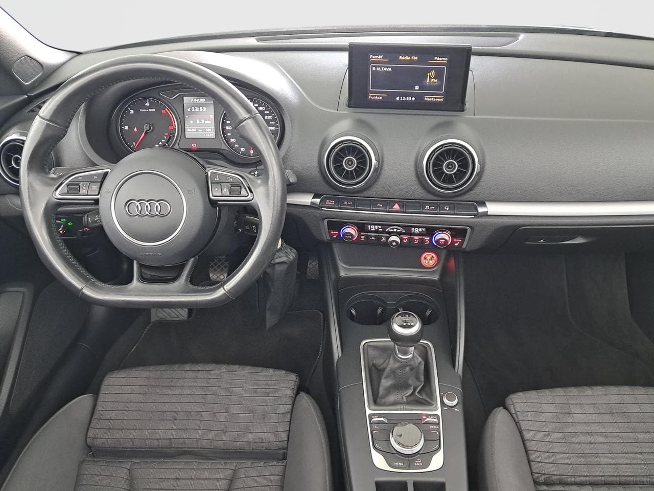 2015 Audi A3 - 10