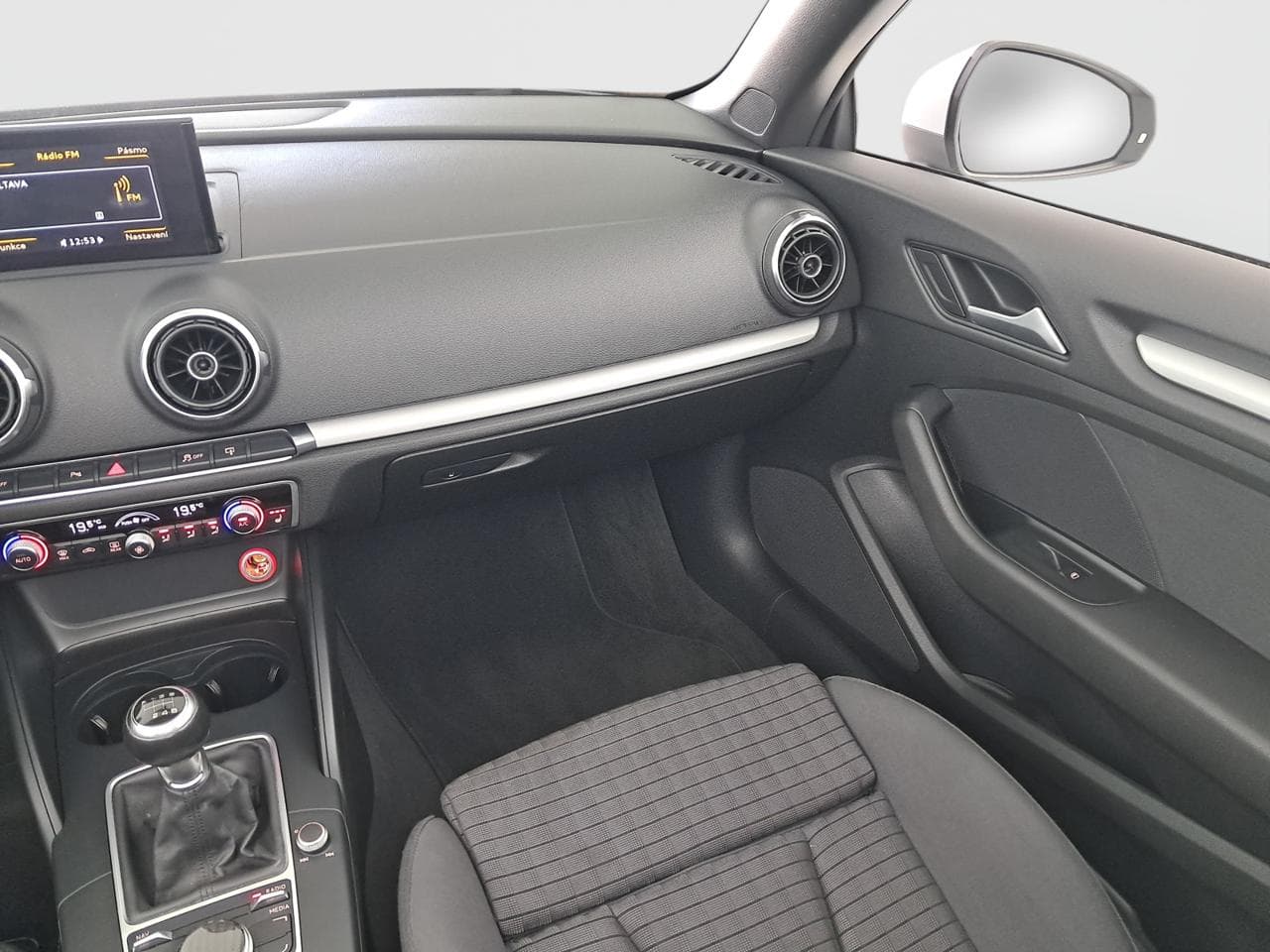 2015 Audi A3 - 11