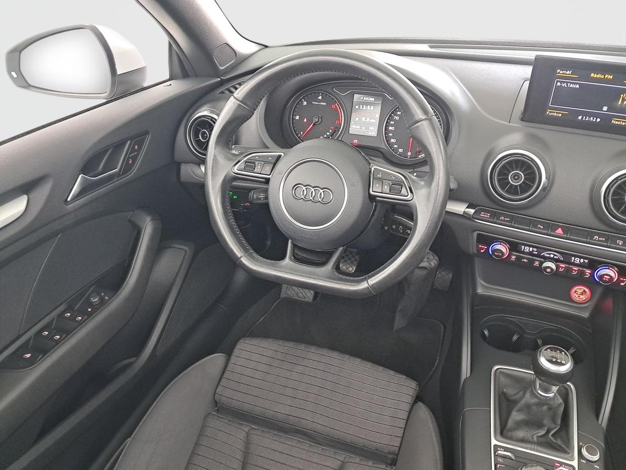 2015 Audi A3 - 9
