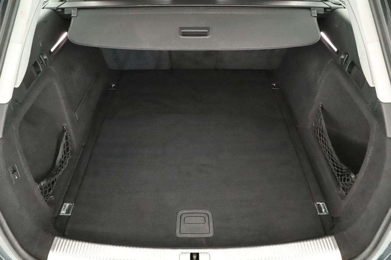 2016 Audi A4 - 16
