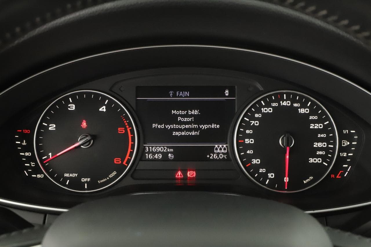 2016 Audi A4 - 14