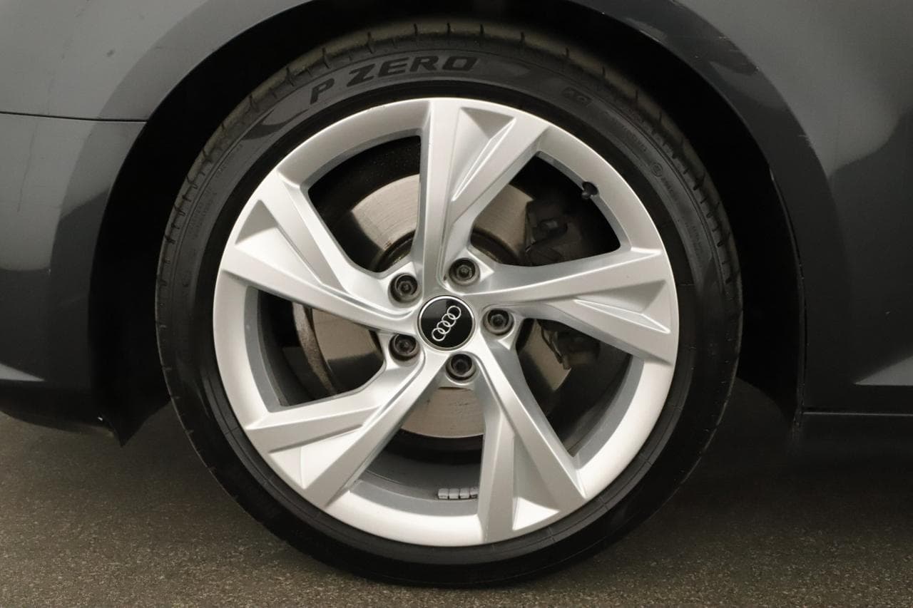 2016 Audi A4 - 17