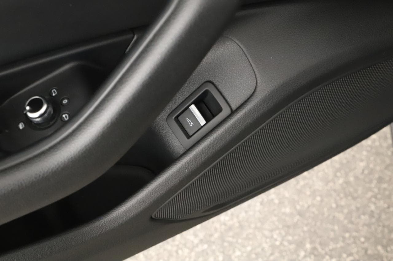 2018 Audi A4 - 16