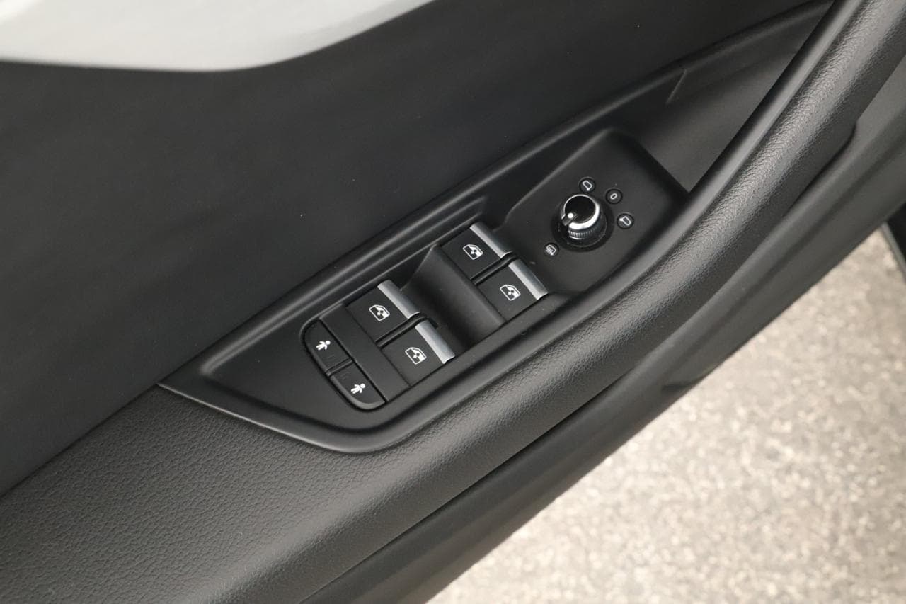 2018 Audi A4 - 15