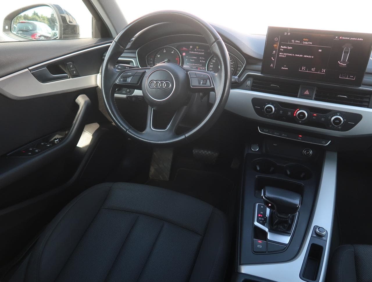2019 Audi A4 - 9