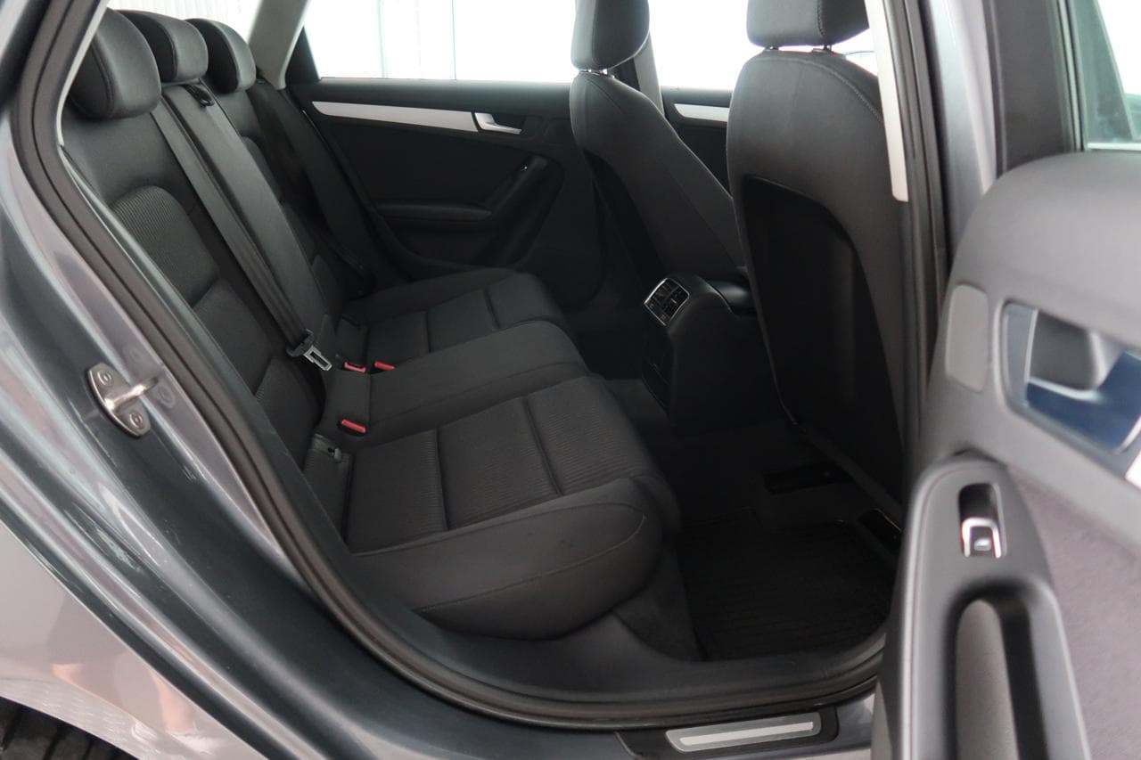 2015 Audi A4 - 13