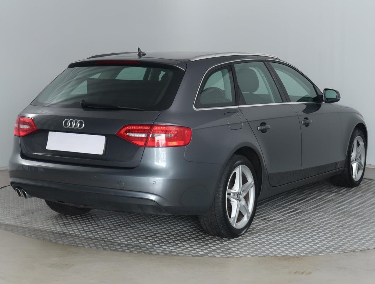 2015 Audi A4 - 7