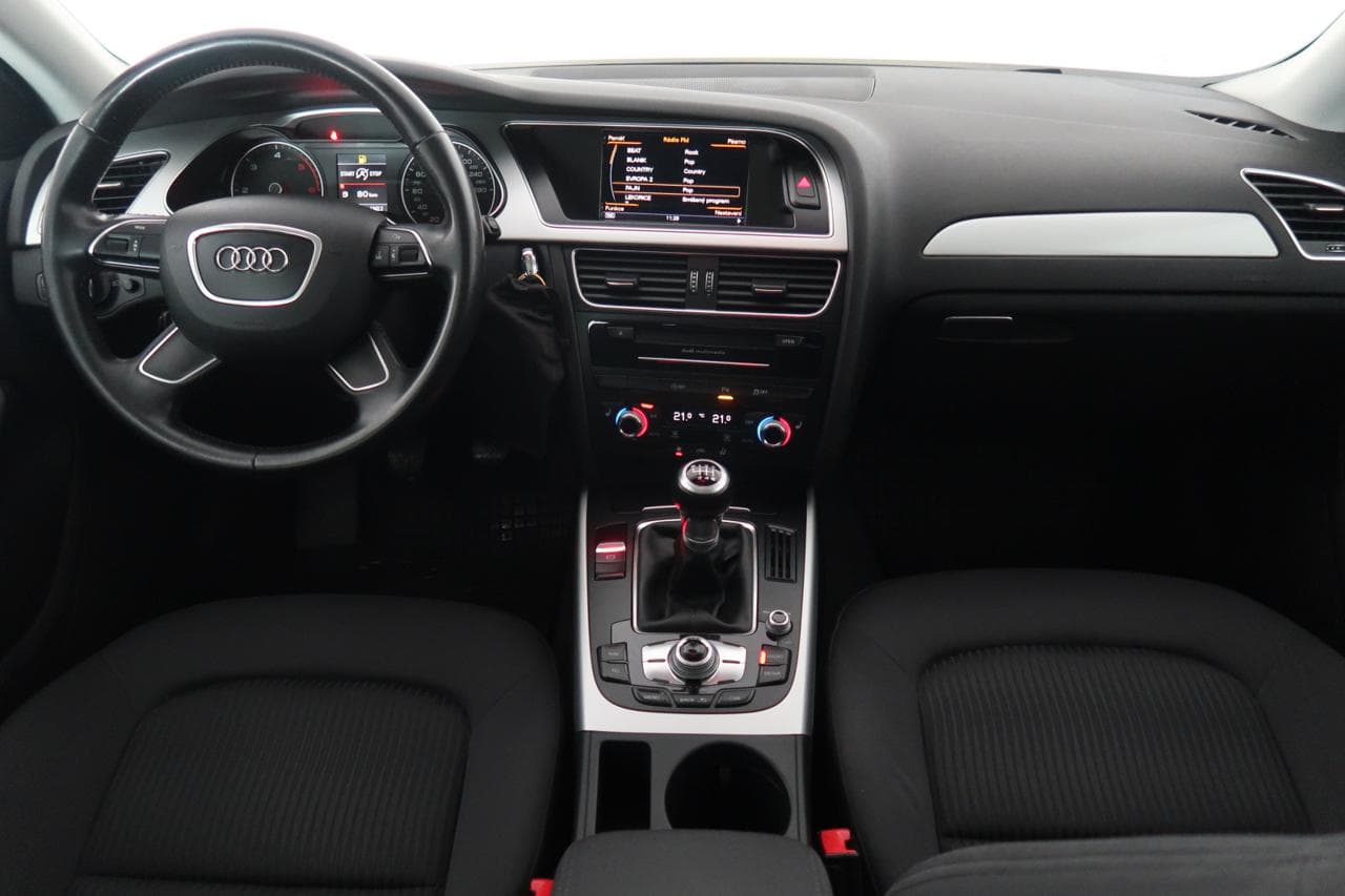 2015 Audi A4 - 10