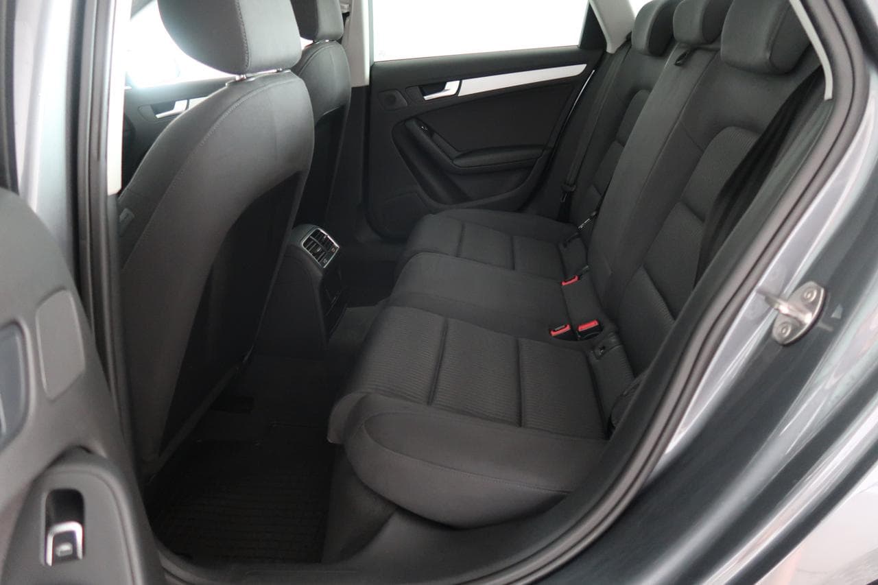 2015 Audi A4 - 15