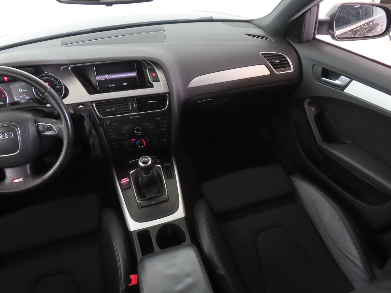 2011 Audi A4 - 11