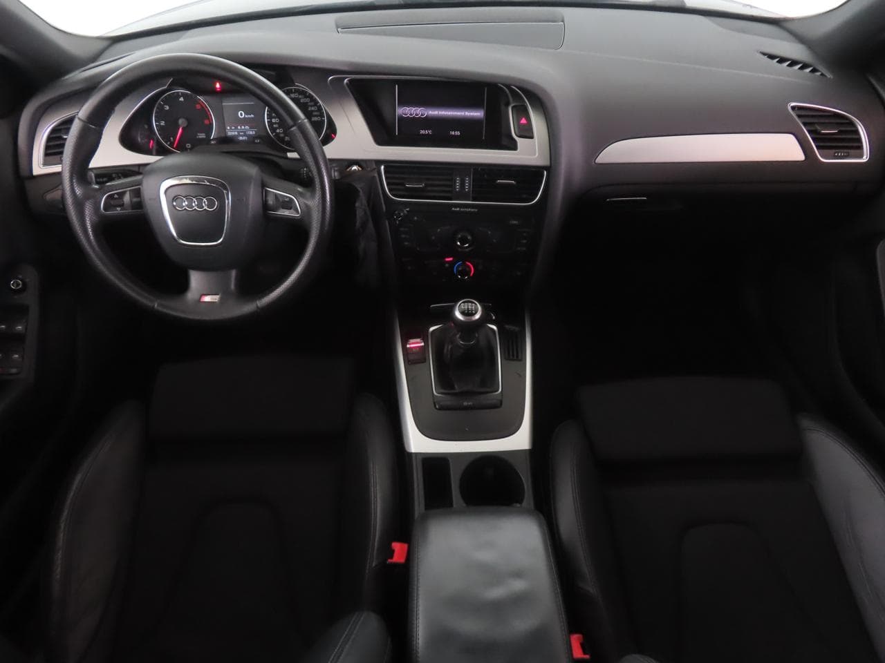 2011 Audi A4 - 10