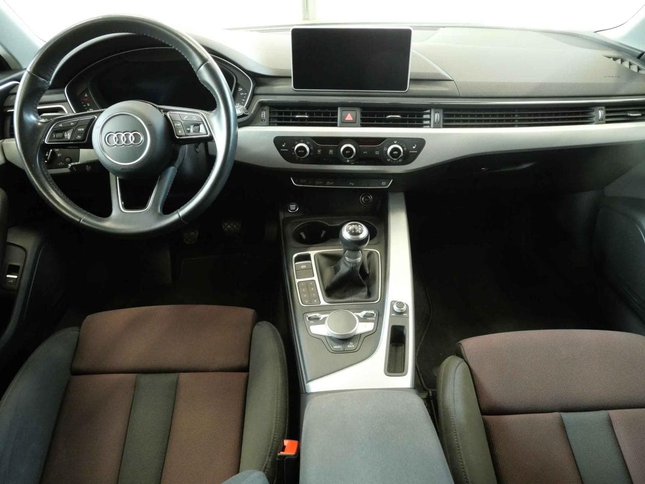 2017 Audi A4 - 8