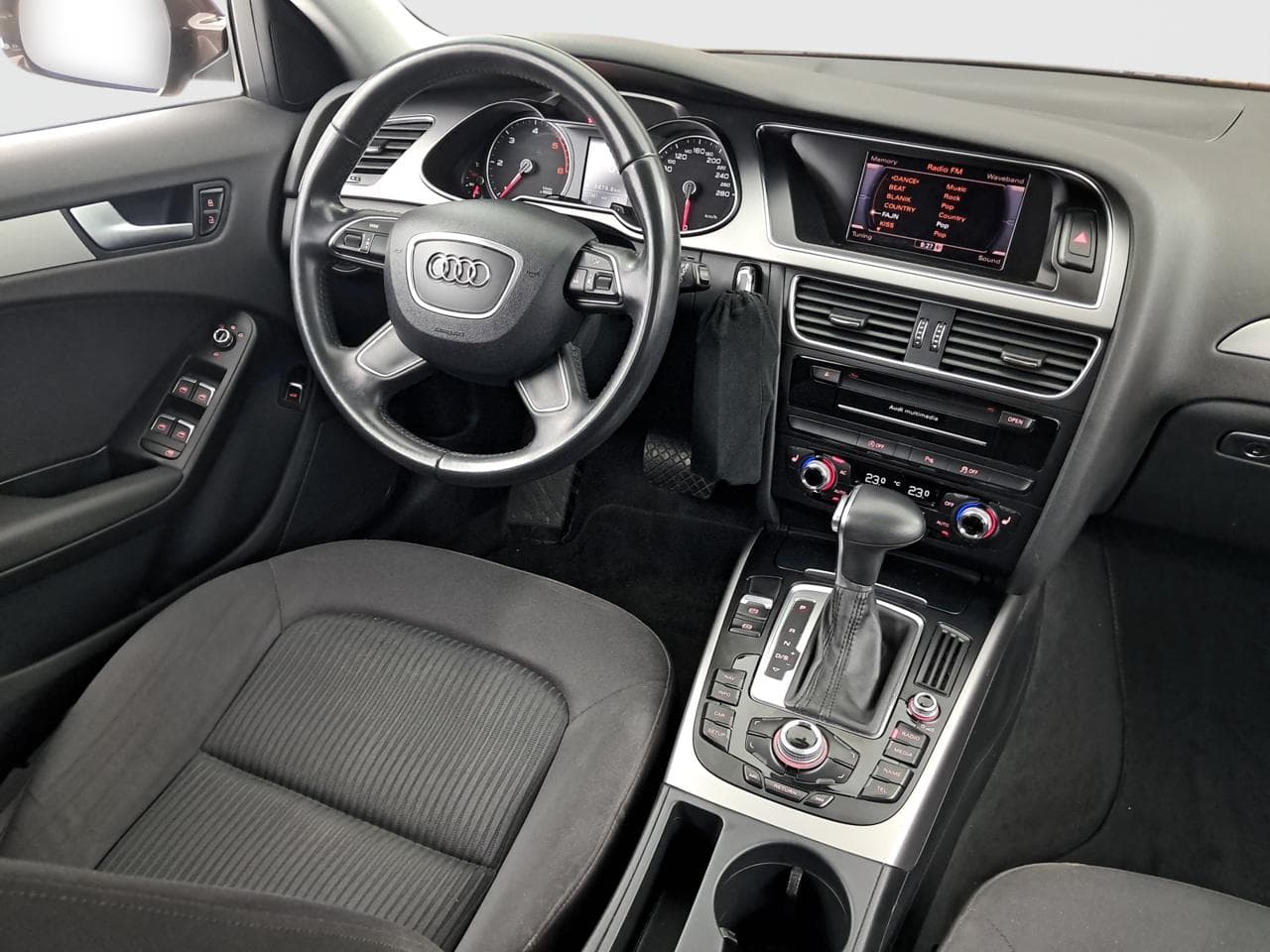 2013 Audi A4 - 9