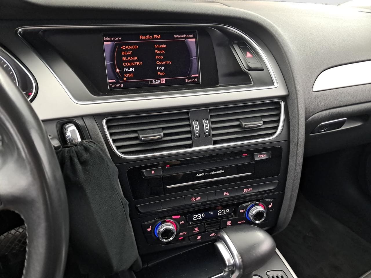 2013 Audi A4 - 18