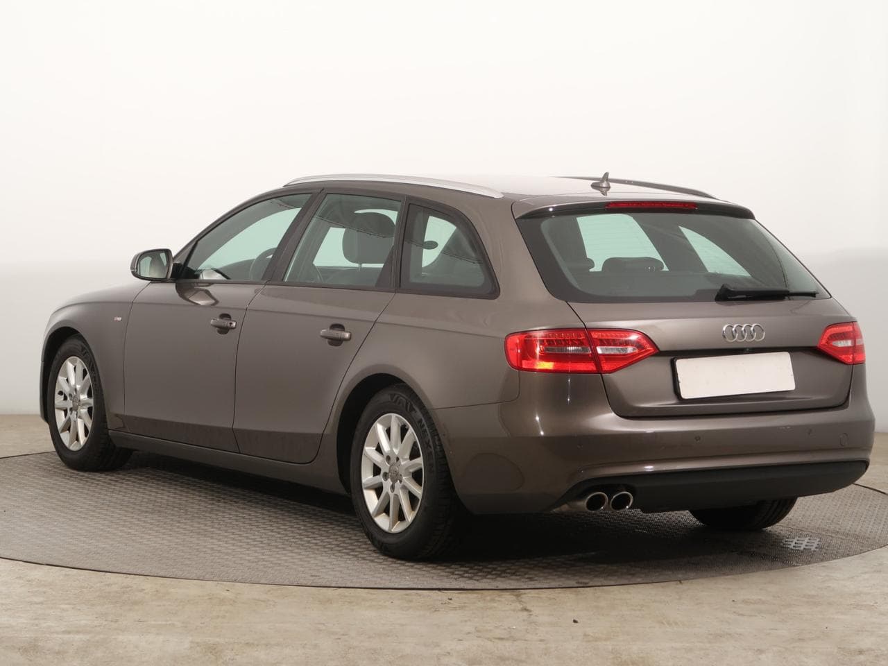 2015 Audi A4 - 5