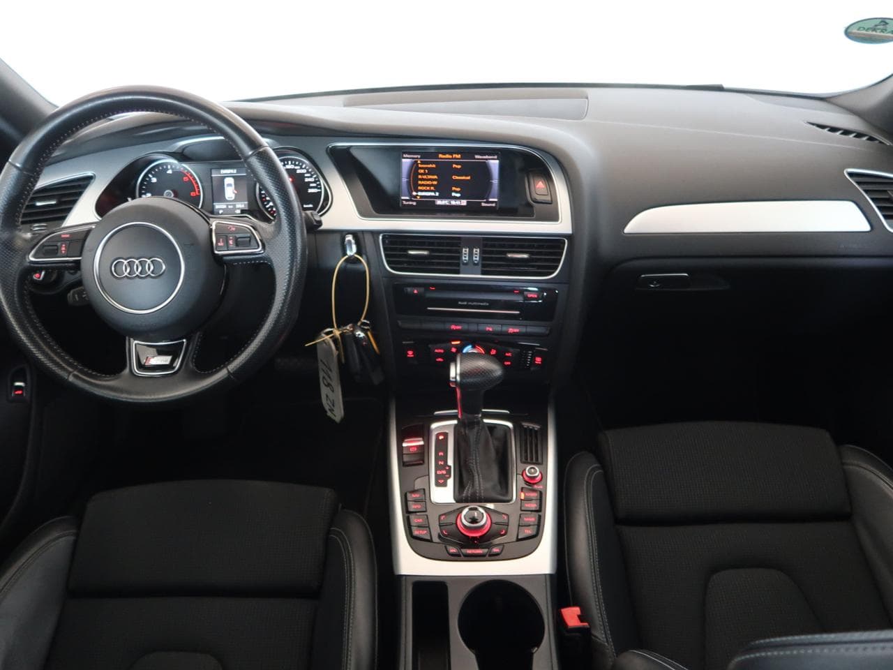 2015 Audi A4 - 10