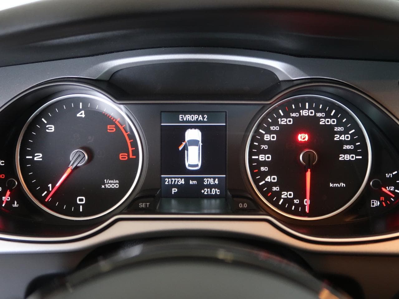 2015 Audi A4 - 17