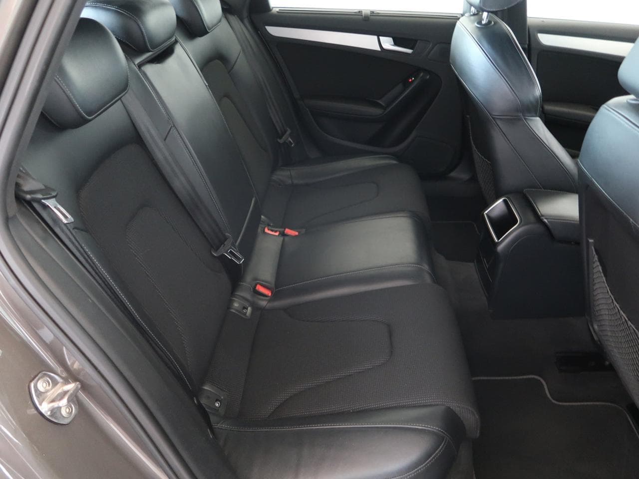 2015 Audi A4 - 13