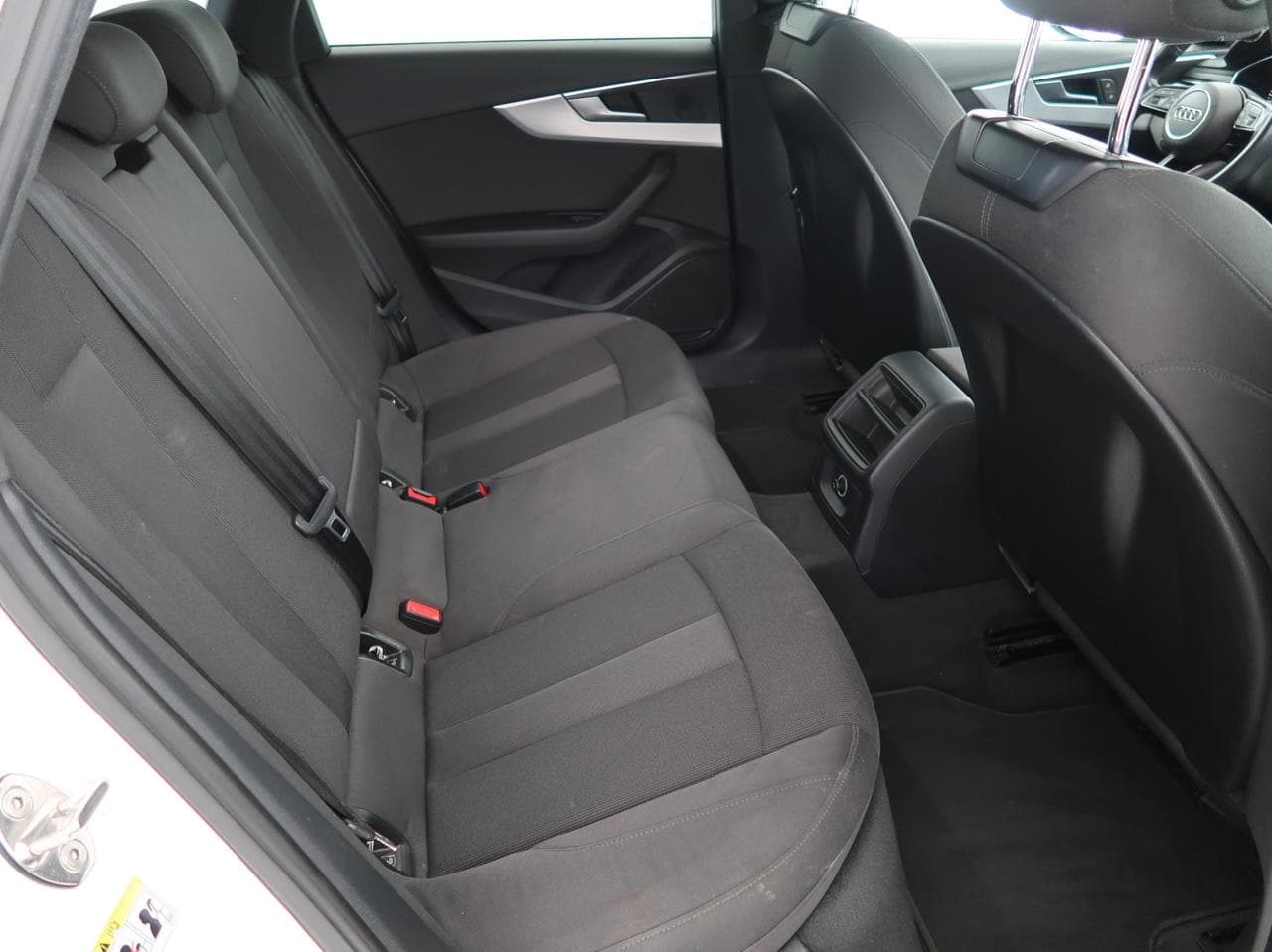 2018 Audi A4 - 13