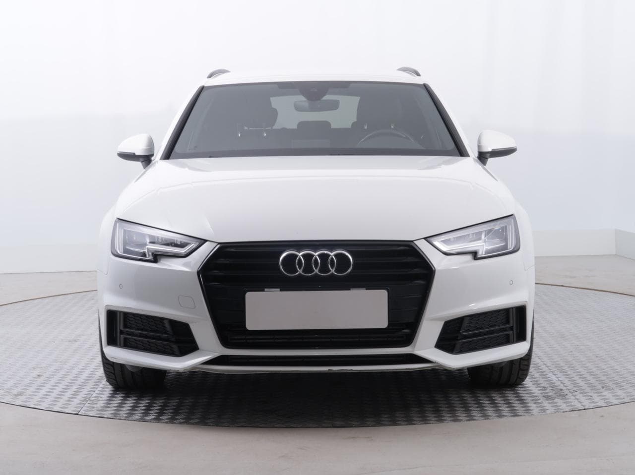 2018 Audi A4 - 2