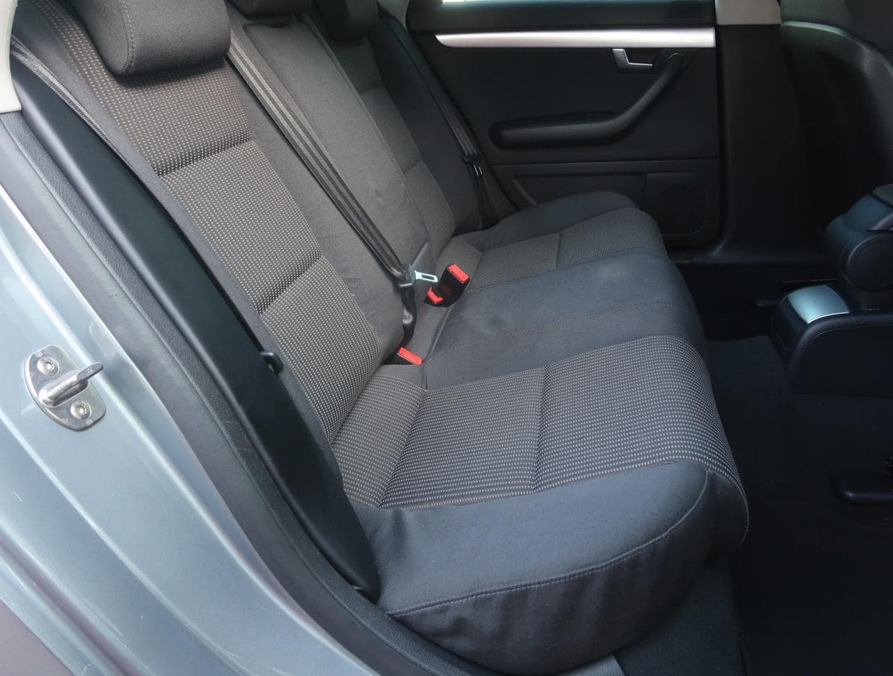 2005 Audi A4 - 13