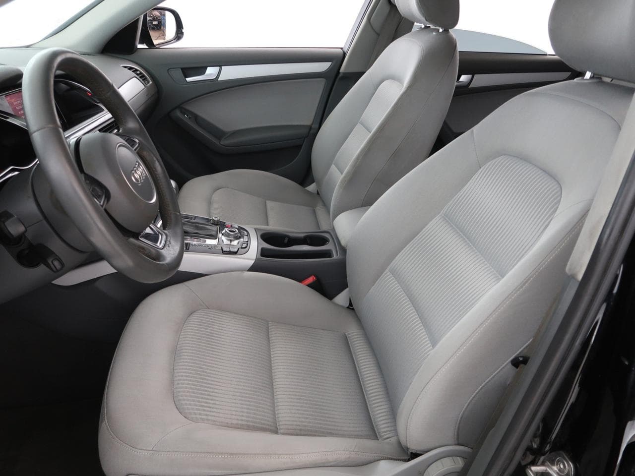 2015 Audi A4 - 16